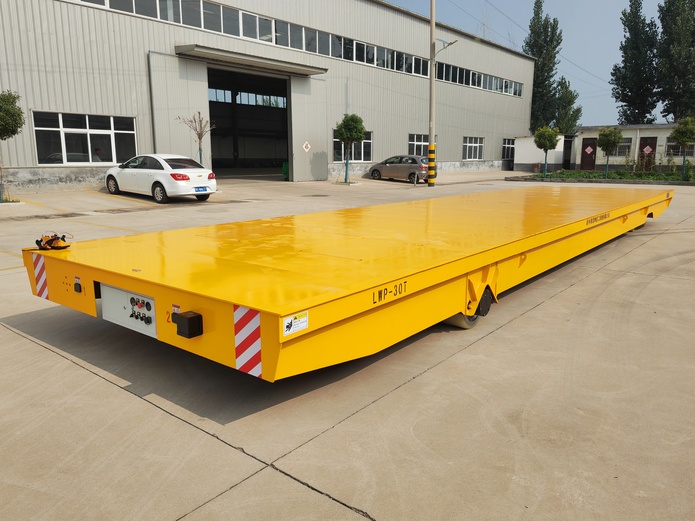 載重30噸無軌電動(dòng)平車（臺(tái)面長12米、寬3米）